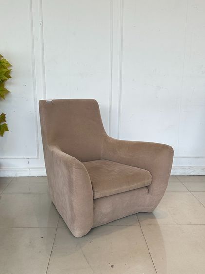 เก้าอี้อาร์มแชร์ สไตล์โมเดิร์น แบรนด์ MODERNFORM 