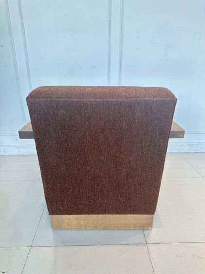 เก้าอี้อาร์มแชร์ เบาะผ้าสีน้ำตาล โครงขาไม้จริ รูปที่ 5