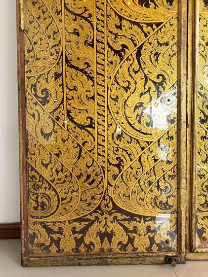 ประตู บานพับ ลวดลายไทยบนไม้อัด ปิดแผ่นอคีลิคใส โครงประตูไม้จริง (แบบที่ 1 ลายไทยด้านเดียว) รูปที่ 3