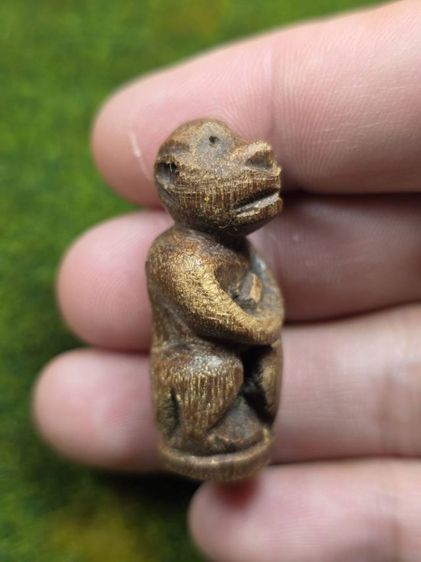 หนุมานหลวงพ่อสุ่นไม้แกะเก่าๆ รูปที่ 4