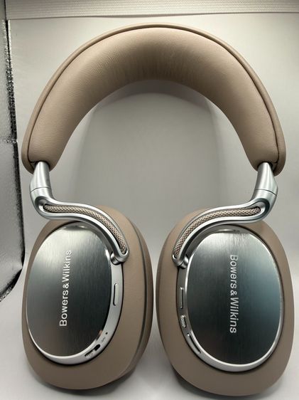 Bowers and Wilkins PX8 S2 รูปที่ 4