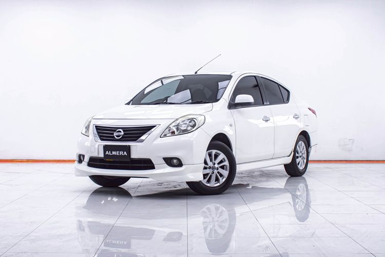 รถ Nissan Almera 1.2 VL สี ขาว