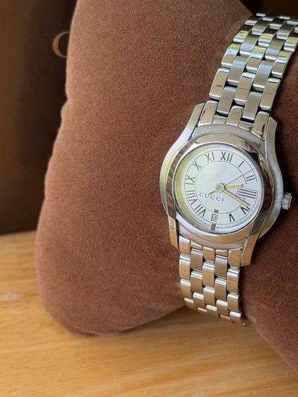 GUCCI Round face Watches 5500L Quartz White Dial Women's SS  รูปที่ 2