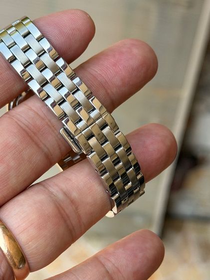 GUCCI Round face Watches 5500L Quartz White Dial Women's SS  รูปที่ 11