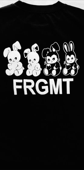 เสื้อยืด Moncler  รูปที่ 4