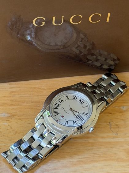 GUCCI 5500M 34 mm White Dial Swiss Quartz Steel Swiss Watch  รูปที่ 17
