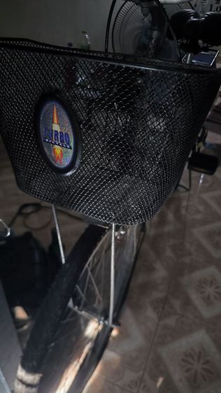 จักรยาน1000บ ยางแบนไม่มีลมมีคราบสกปรก