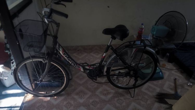 จักรยาน1000บ ยางแบนไม่มีลมมีคราบสกปรก รูปที่ 5