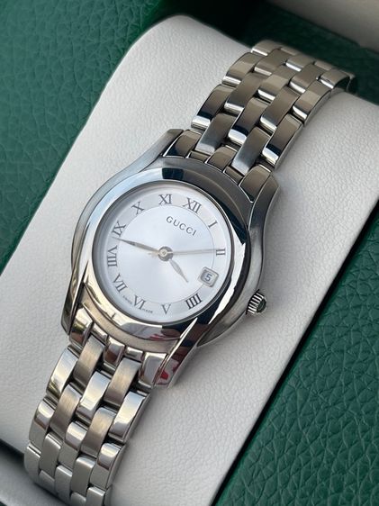 GUCCI Round face Watches 5500L Quartz Silver Dial Women's SS 