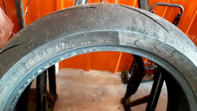 ยาง cst S5 มือ 2 ขนาด 120 160 เหลือประมาณ 95เปอร์เซน ใส่ซ้อมไม่กี่ครั้ง

สนใจinbox หรือโทร 0812065335 รูปที่ 2