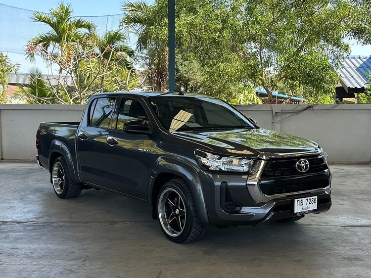 Toyota Hilux Revo 2020 Double Cab 2.4 Entry Z Edition Pickup ดีเซล ไม่ติดแก๊ส เกียร์ธรรมดา เทา รูปที่ 3