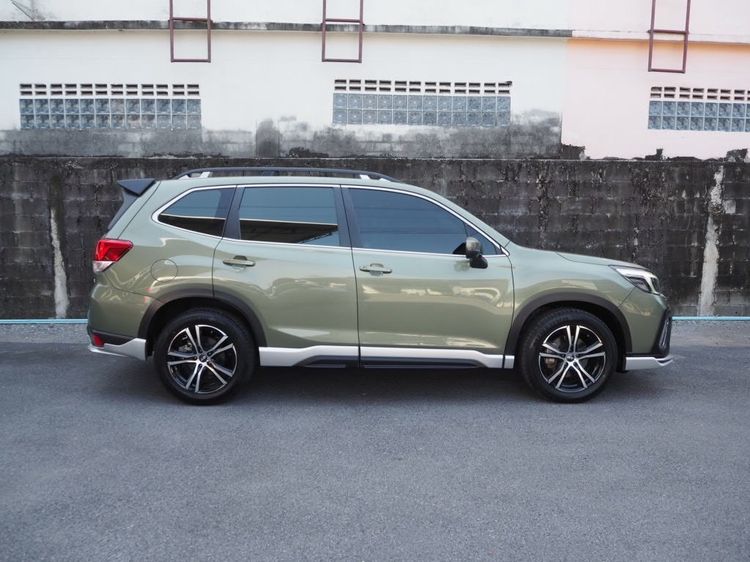 Subaru Forester 2023 2.0 i-S GT EyeSight Utility-car เบนซิน ไม่ติดแก๊ส เกียร์อัตโนมัติ เขียว รูปที่ 4