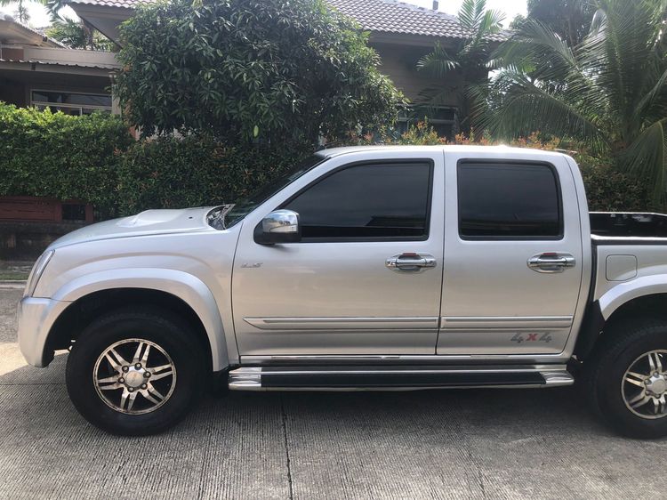 Isuzu D-MAX 2009 3.0 LS Super Platinum 4WD Pickup ดีเซล เกียร์อัตโนมัติ เงิน รูปที่ 2