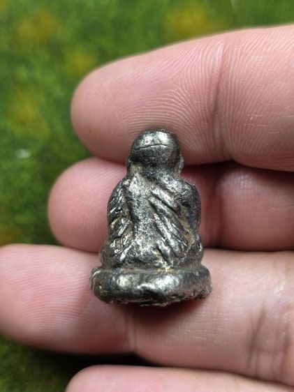 พระหลวงพ่อเงินวัดบางคลานเก่าๆเนื้อสีเงิน รูปที่ 2