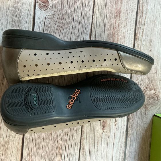 รองเท้าสุขภาพผู้หญิงยี่ห้อ Aetrex รุ่น Stepcare รูปที่ 3