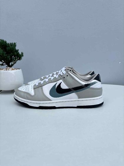 Nike dunk low stencil swoosh size41