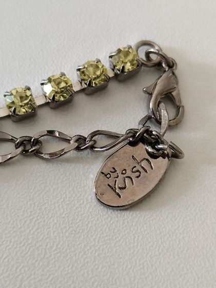 Krystal London​ by​ Krish  รูปที่ 2