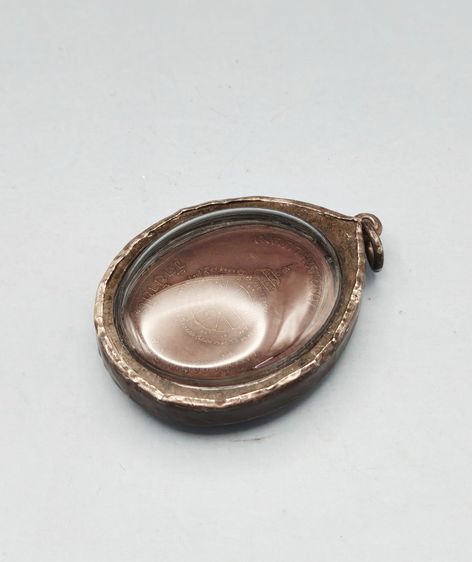 หลวงพ่อคูณ เจริญพรบน รูปที่ 5