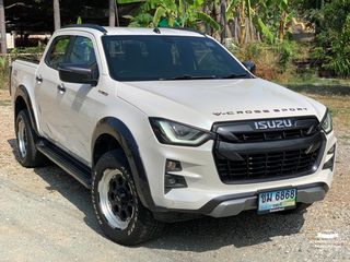 ISUZU D-MAX VCROSS 3.0 M CAB4 4WD AUTO ปี 2019 จด 2020