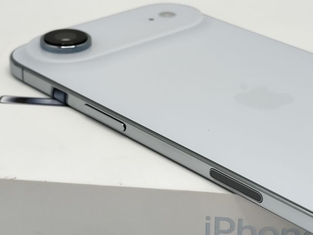 iPhone Air, Sky Blue, 256GB ใหม่ แค่แกะเช็ค ประกัน 4 มี.ค. 2027 รูปที่ 10