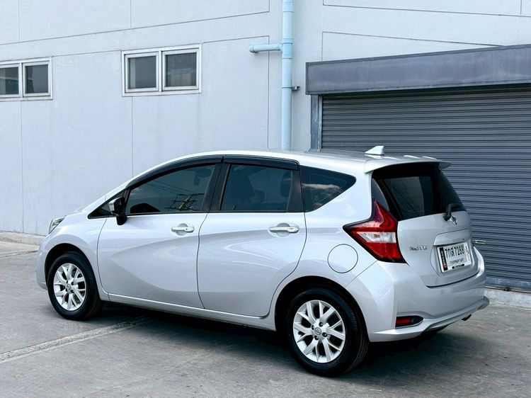 Nissan Note 2018 1.2 VL Sedan เบนซิน ไม่ติดแก๊ส เกียร์อัตโนมัติ เทา รูปที่ 4