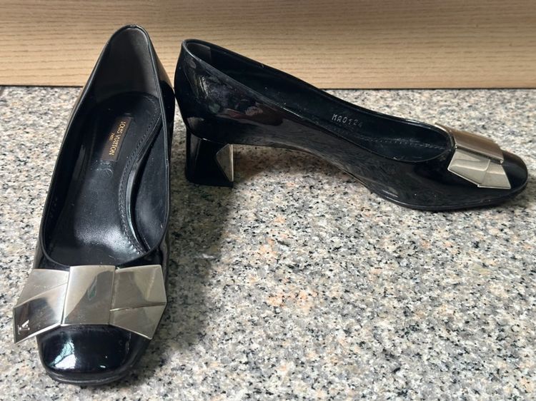 Louis Vuitton Size 37 รูปที่ 2