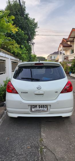 Nissan Tiida 2008 1.8 G Sedan เบนซิน เกียร์อัตโนมัติ ขาว รูปที่ 2