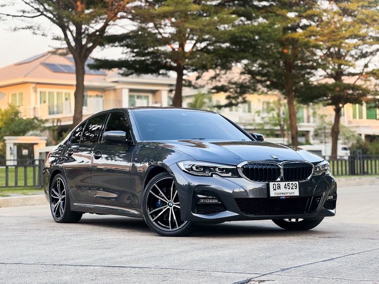 BMW Series 3 2021 330e Sedan เบนซิน ไม่ติดแก๊ส เกียร์อัตโนมัติ เทา รูปที่ 2