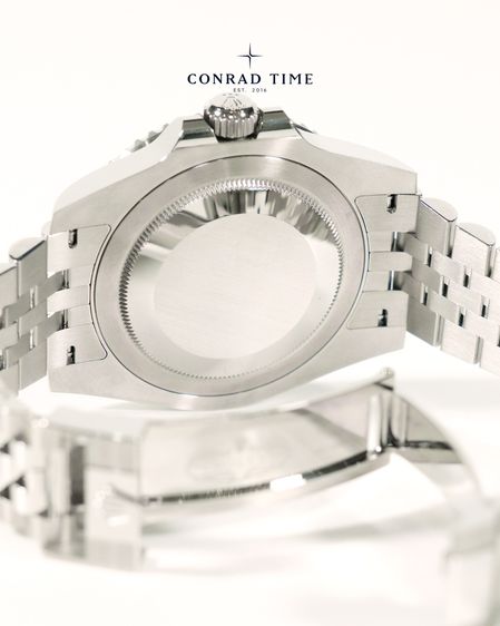 New Rolex GMT-Master II 126710BLRO Pepsi' Black Dial Jubilee 2026 40mm. Fullset  รูปที่ 14