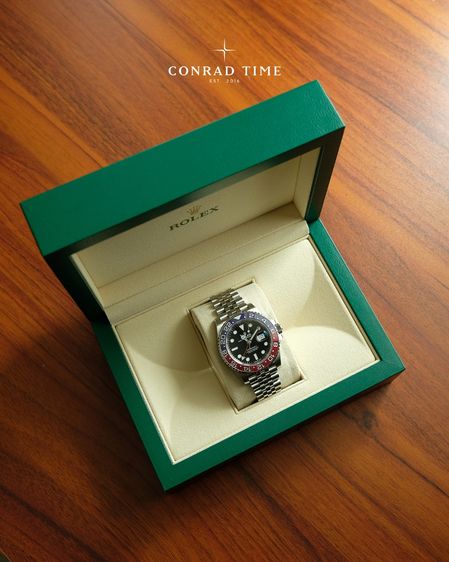New Rolex GMT-Master II 126710BLRO Pepsi' Black Dial Jubilee 2026 40mm. Fullset  รูปที่ 2
