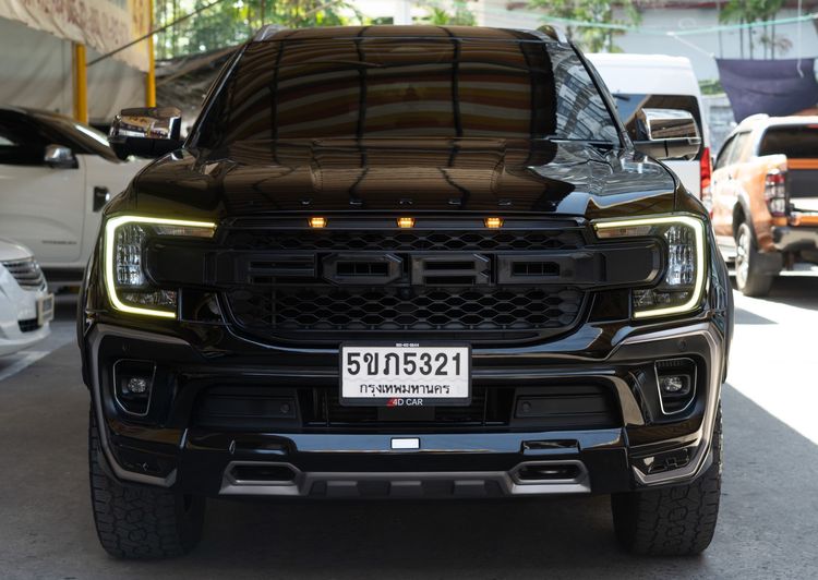 รถ Ford Everest 2.0 Bi-Turbo Titanium+ สี ดำ