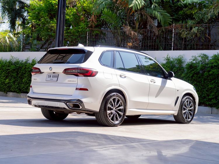 BMW X5 2024 3.0 xDrive30d M Sport 4WD Utility-car ดีเซล ไม่ติดแก๊ส เกียร์อัตโนมัติ ขาว รูปที่ 4