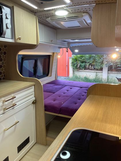 Toyota Commuter 2019 3.0 Van ดีเซล ไม่ติดแก๊ส เกียร์อัตโนมัติ บรอนซ์เงิน รูปที่ 3