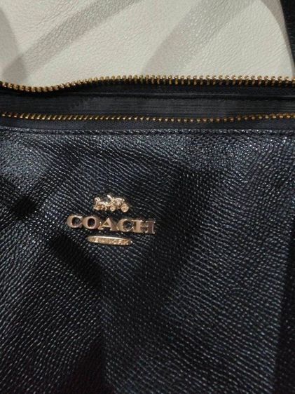 ขายกระเป๋าสะพายcoach สีดำ มือสอง รูปที่ 3