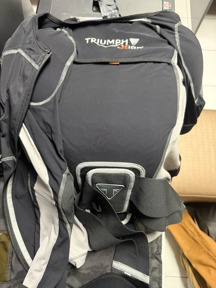 ขายTriumph Pro-Layer