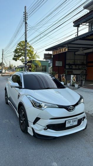 Toyota C-HR 2018 1.8 Mid Sedan เบนซิน ไม่ติดแก๊ส เกียร์อัตโนมัติ ขาว รูปที่ 3