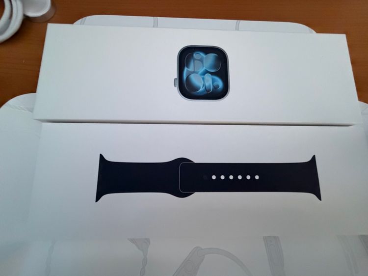 ดำ อื่นๆ Apple Watch S11 46 mm  space gray aluminium ครบกล่อง
