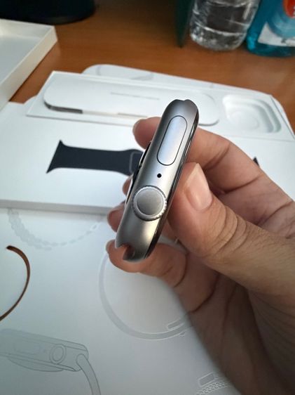 Apple Watch S11 46 mm  space gray aluminium ครบกล่อง รูปที่ 6