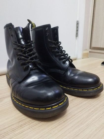 Dr.Martens ของแท้เบอร์ 8UK หรือ 42EU