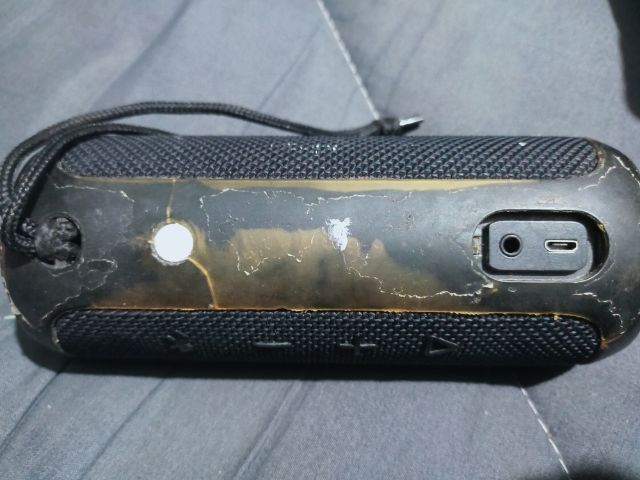 ลำโพง บลูทูธ JBL flip3 มือสอง รูปที่ 5