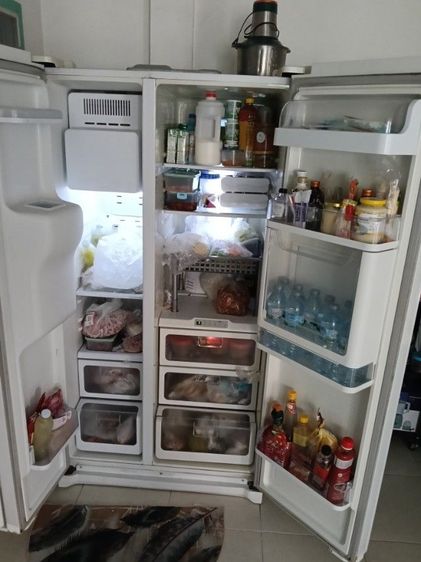 ขายตู้เย็น2ประตูขนาด19.4 คิว ยี่ห้อ ซัมซุงมือสองใช้งานมาแล้ว4ปีความเย็นปกติทุกอย่างสามารถทำน้ำแข็งได้ด้วยและน้ำเย็นของอยู่ที่หมู่บ้าน สินทรัพย์2คลองสี่ธัญบุรี รูปที่ 5