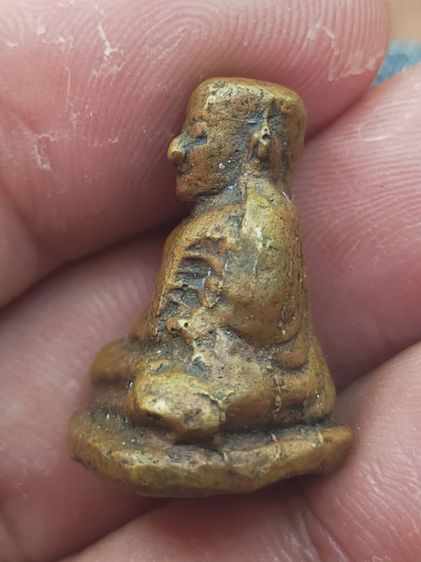 หลวงพ่อเงินพิมพ์ขี้ตา รูปที่ 4