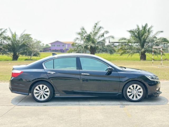 Honda Accord 2013 2.0 EL i-VTEC Sedan เบนซิน ไม่ติดแก๊ส เกียร์อัตโนมัติ ดำ รูปที่ 3