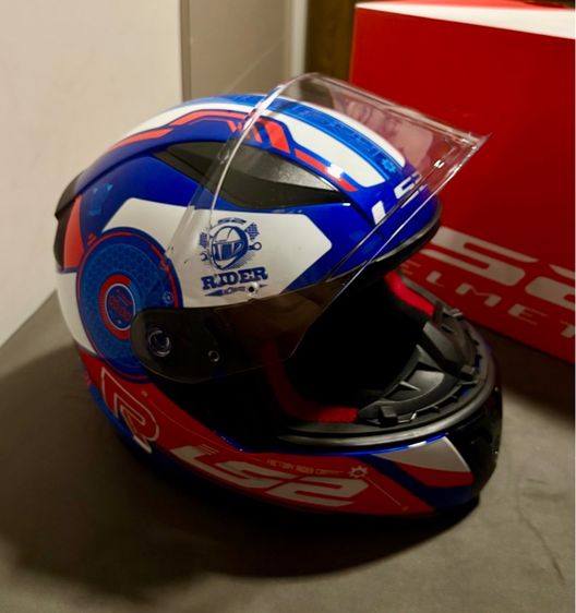 หมวกกันน็อกเต็มใบ LS2 รุ่น LS2 Helmets FF353 รูปที่ 6