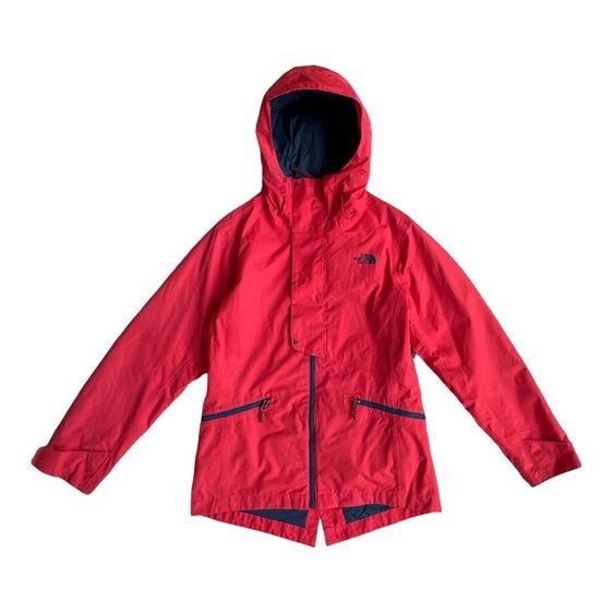 เสื้อ the north face