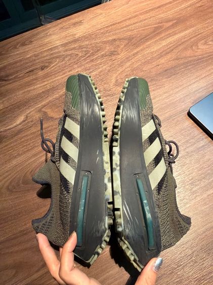 รองเท้าอาดิดาส รูปที่ 2