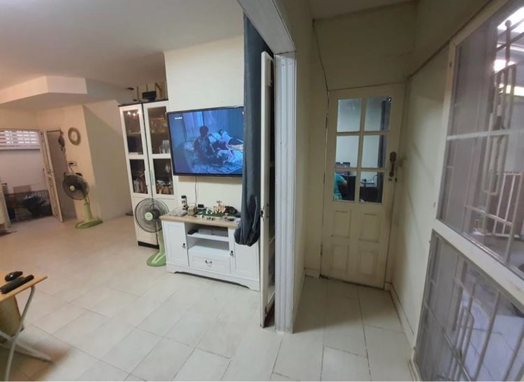 2015 มีบางส่วน ไม่ใช่ ขายบ้าน มบ.พฤกษา25 รูปที่ 4