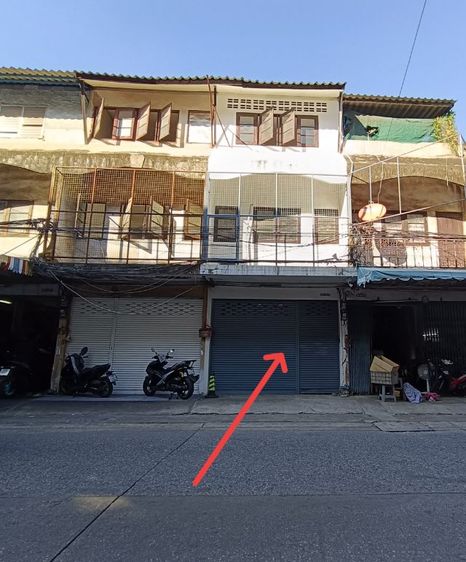 ให้เช่า อาคารพาณิชย์ 3 ชั้น อยู่สุข 23 บางเมือง อำเภอเมือง สมุทรปราการ