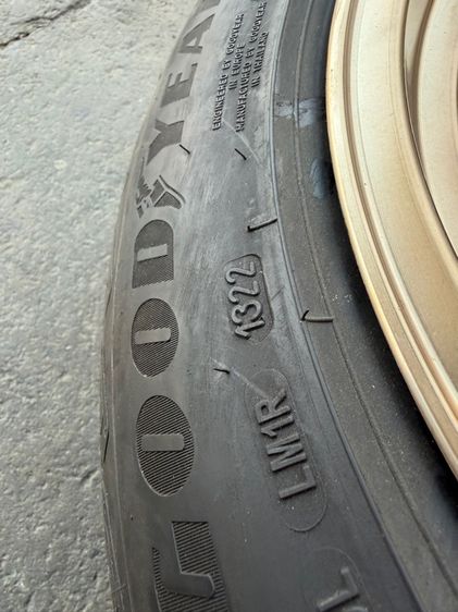 ล้อแม็กขอบ18 5รู114 กว้าง9 ออฟ35 มีรอยตามการใช้งานนิดหน่อย พร้อมยางGOODYEAR225-55-18 ปี22 ปีแท้ รูปที่ 11