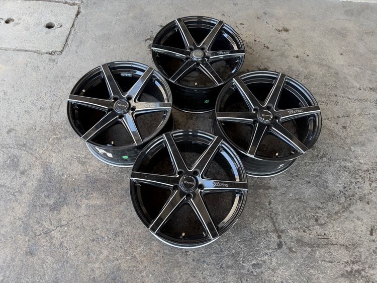 ล้อแม็กขอบ18 TORQ 5รู114 กว้าง8.5 ออฟ35 มีรอยตามการใช้งาน รูปที่ 3